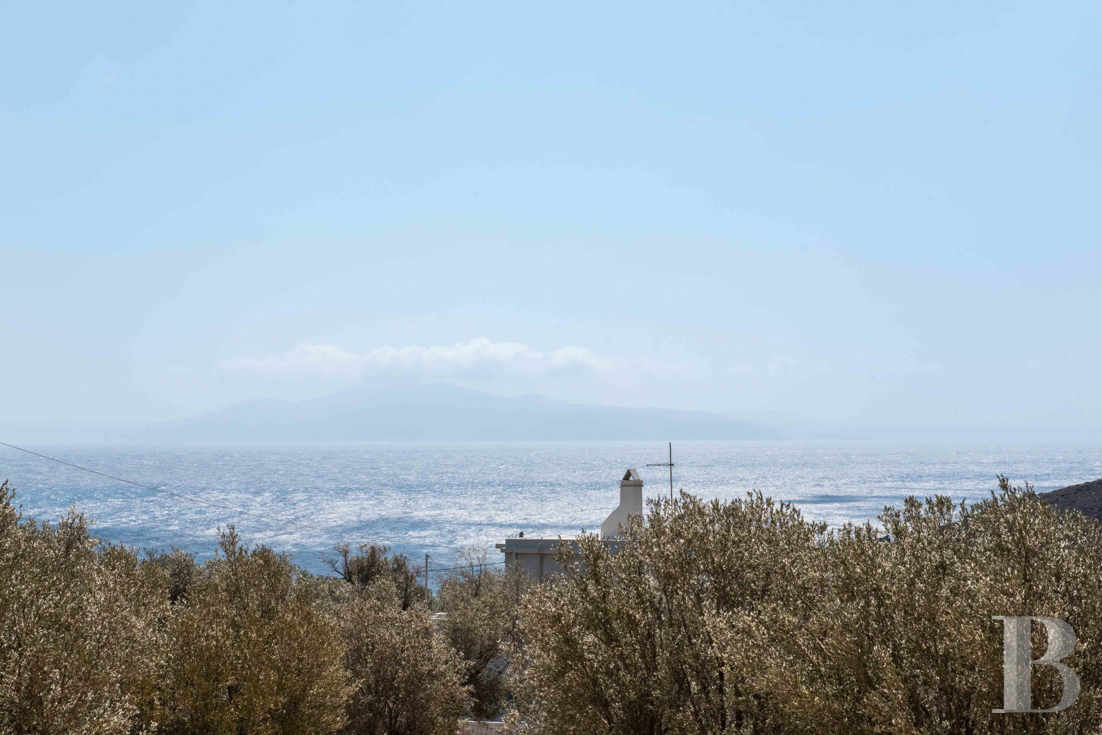 Sur l’île de Tinos, au nord des Cyclades, une ancienne ferme oléicole transformée en maison de charme - photo  n°3